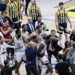 EuroLeague'de olaylı gece!  F.Bahçe Beko-Monaco maçının ardından kaos yaşandı, basketbola polis müdahale etti