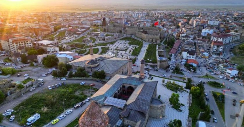Erzurum'un nesi meşhurdur?  Erzurum'un en meşhur yemekleri ve alınacak hediyeler