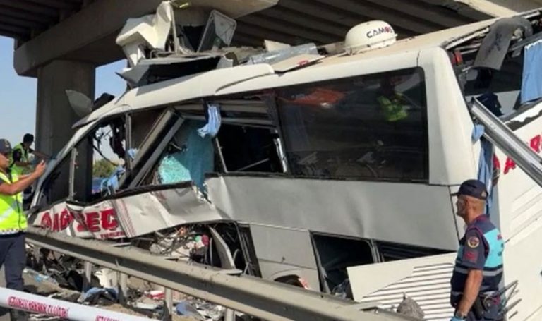 Ankara'da yolcu korkunç kazayı atlattı: Sivas'ta lastik patladı, kalbim kırıldı – Son Dakika Türkiye Haberleri