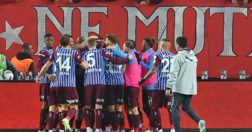 Trabzonspor 2-0 Göztepe Maç Özeti | Galatasaray'ın finaldeki rakibi Trabzonspor