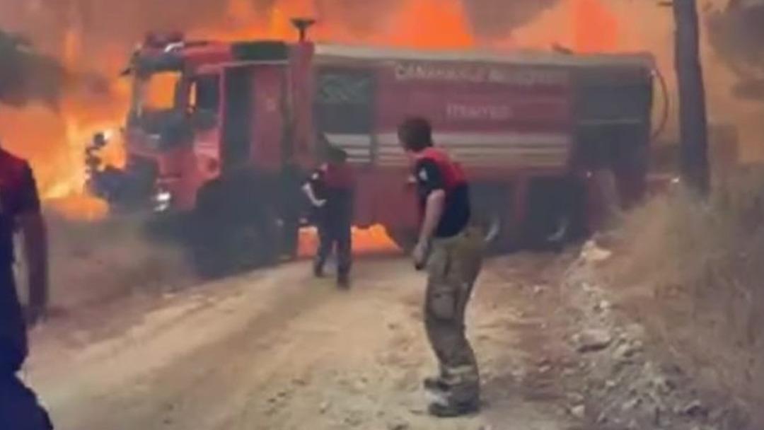 Çanakkale alevlere teslim olmuştu! Bakan Yumakli son durumu paylaştı: 