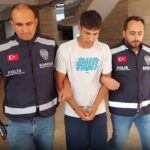 Kamyonu çaldı, üstündeki malzemeyi satıp aracı geri götürdü
