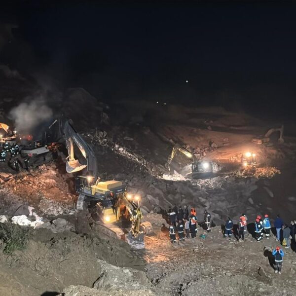 Ordu’da taş ocağı şantiyesinde göçük! Acı haber geldi: 1 işçinin cansız bedenine ulaşıldı
