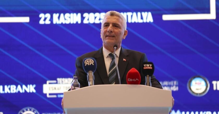 Ticaret Bakanı Ömer Bolat: “Esnaf kredileri 148 milyar lirayı buldu”