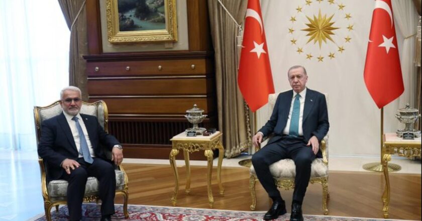 Cumhurbaşkanı Erdoğan, HÜDA PAR Genel Başkanı Yapıcıoğlu'nu kabul etti