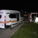 Edirne’de kaza yapan minibüste 20 göçmen bulundu